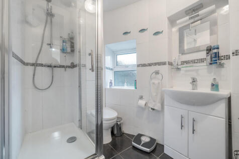 Owners Shower Roo...