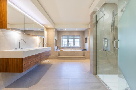 Ensuite Bathroom