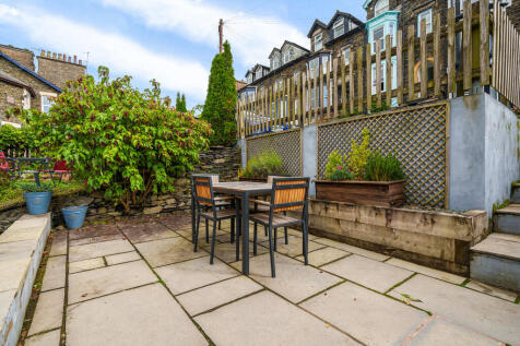 Patio Seating Are...