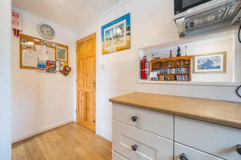 Kitchen Serving H...
