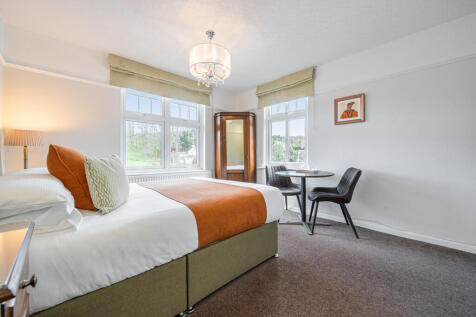 Letting Bedroom 8