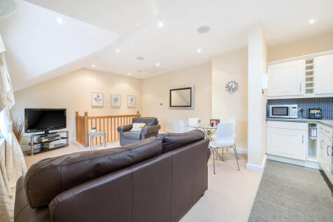 Open Plan Lounge/...