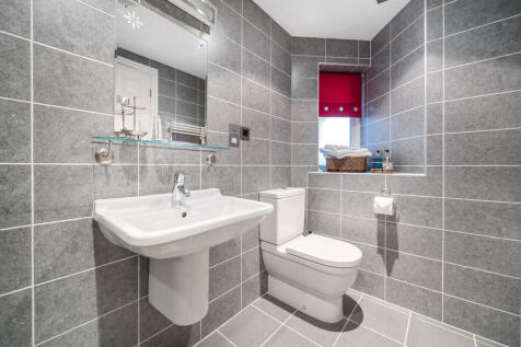 Ensuite Shower Ro...