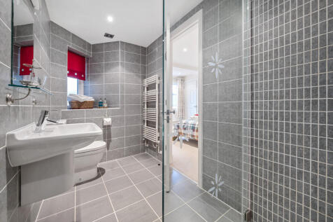 Ensuite Shower Ro...