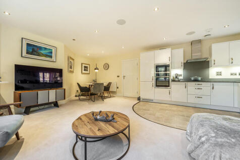 Open Plan Living ...