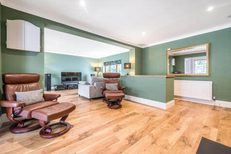 Open Plan Family ...