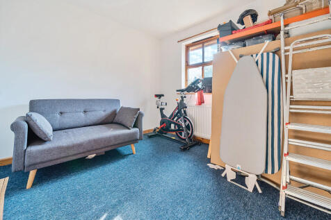 Office/Bedroom 5