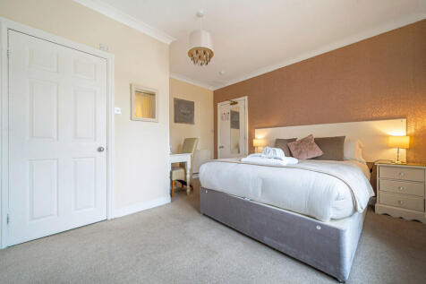 Bedroom 9