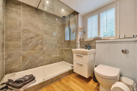 Ensuite Shower Ro...