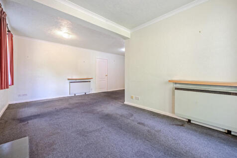 L-shaped Living R...