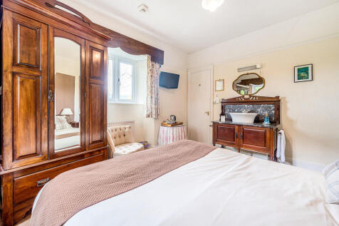 Letting Bedroom 2