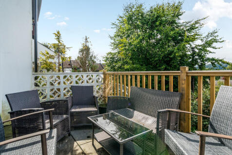 Front deck