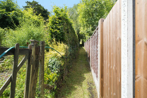 Pathway to Garden...