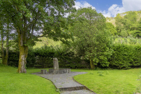 Communal Grounds