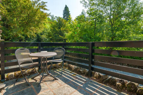 Private Patio Ter...