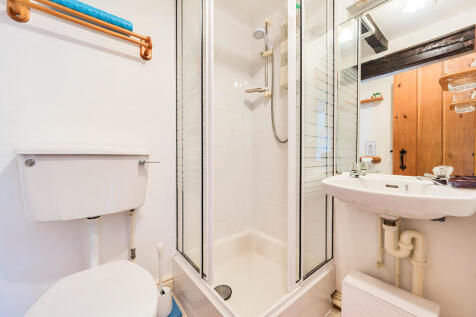 En Suite Shower R...