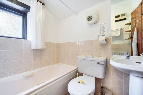 Cottage Bathroom