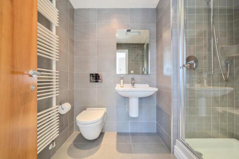 En Suite Shower R...