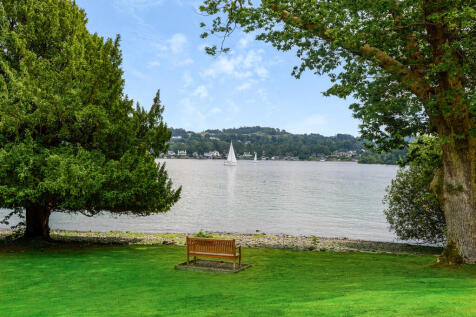 Lake Frontage