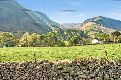 Fabulous Fell Vie...
