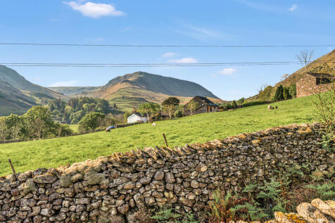 Fabulous Fell Vie...