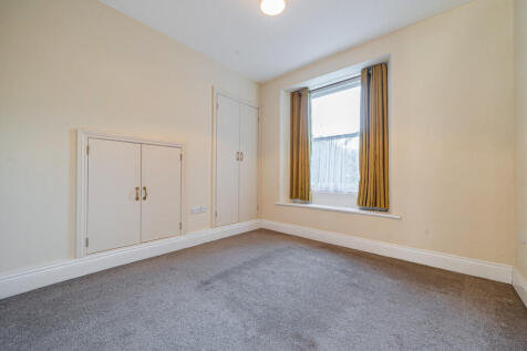 Flat 3 Bedroom