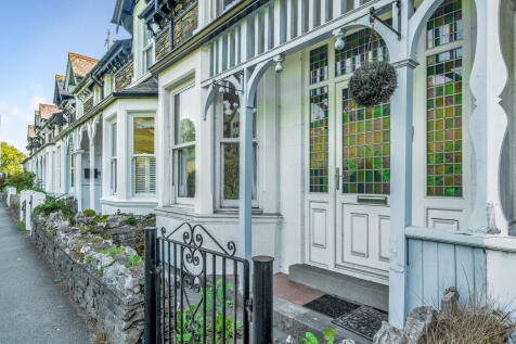 Waterhead Terrace