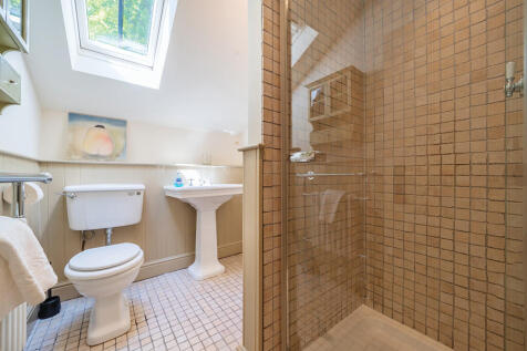 En Suite Shower R...