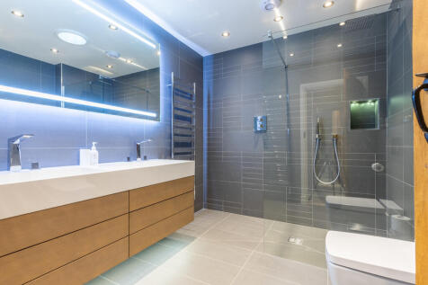 En Suite Shower R...