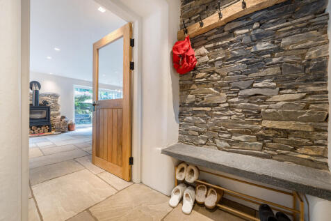 Entrance Porch