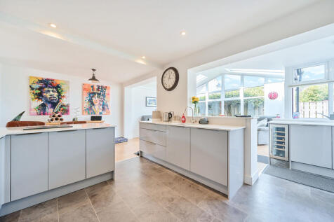 Modern Kitchen