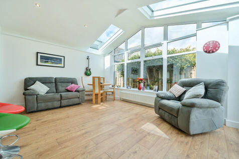 Conservatory Styl...
