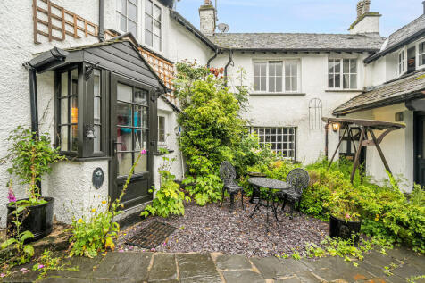 Pretty Patio Area