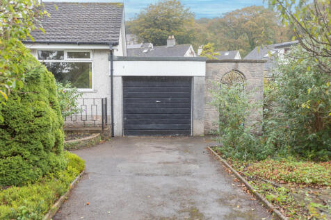 8 Cove Road Garag...