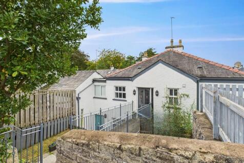 3 Wood Close Gard...