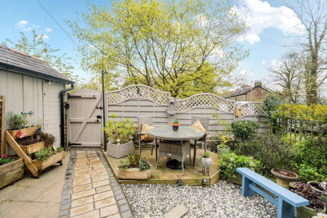 Courtyard Garden