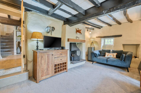 Snug/Playroom