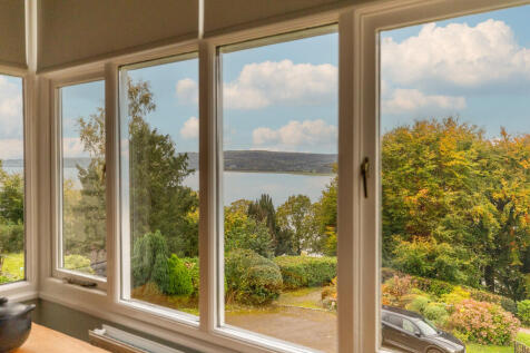 Living Room Far R...