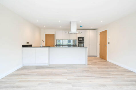 Kitchen/Dining Ro...