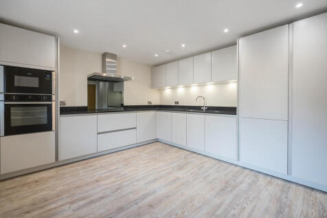 Kitchen/Dining Ro...