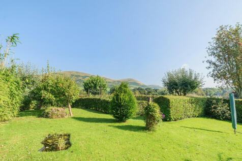 Gardens and Groun...