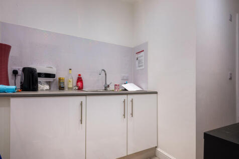 Kitchenette