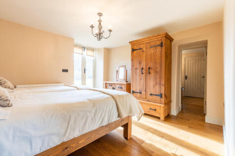 Cottage 1 - Bedro...