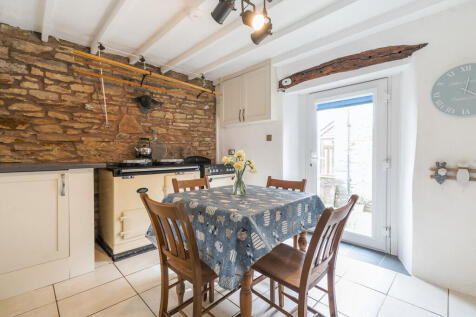 Breakfast Kitchen...