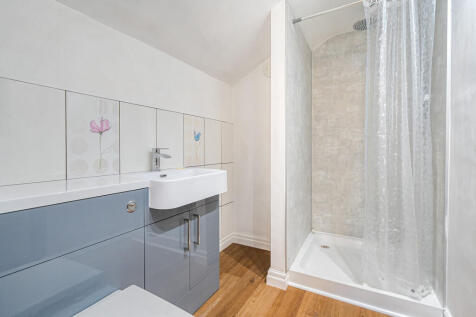 En-Suite Shower R...