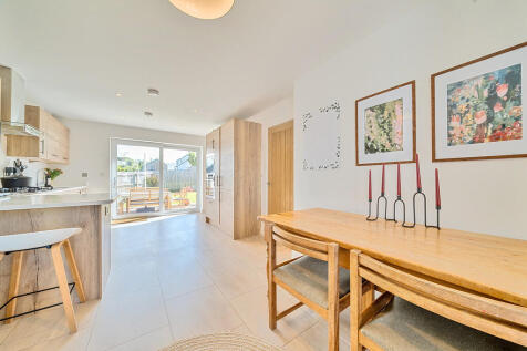 Kitchen/Living/Di...