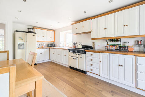 Kitchen/Dining Ro...