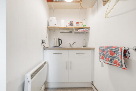 Kitchenette
