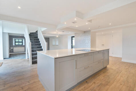 Open Plan Living/...