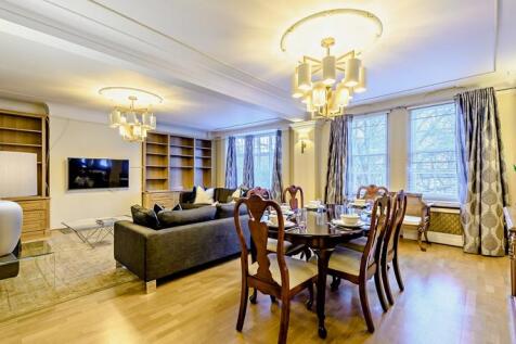 Reception/Dining area 